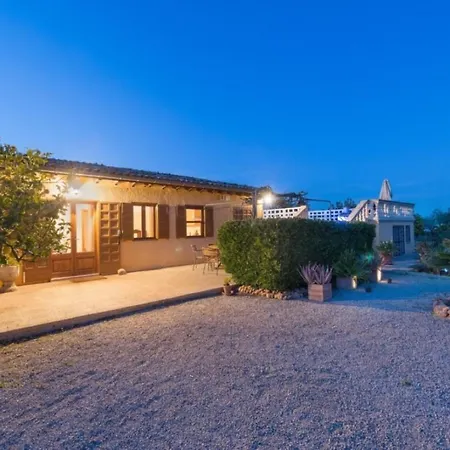 Yourhouse Lemontree - Antic Villa *