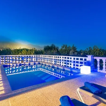 Yourhouse Lemontree - Antic