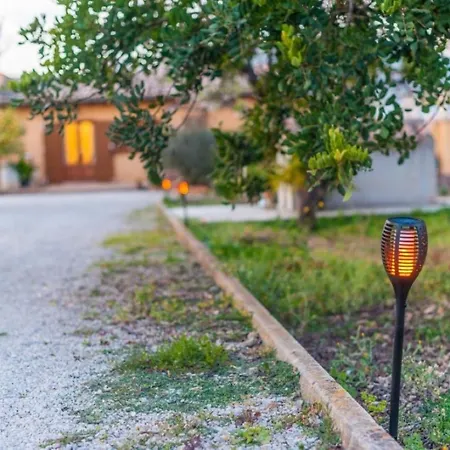 Yourhouse Lemontree - Antic * Lloseta